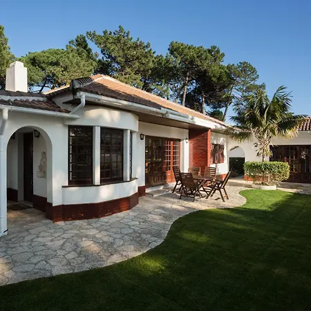 Charming 3 Bedroom House With Bbq And Terrace * Colares