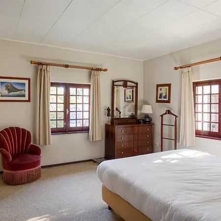 빌라 Charming 3 Bedroom House With Bbq And Terrace 콜라레스
