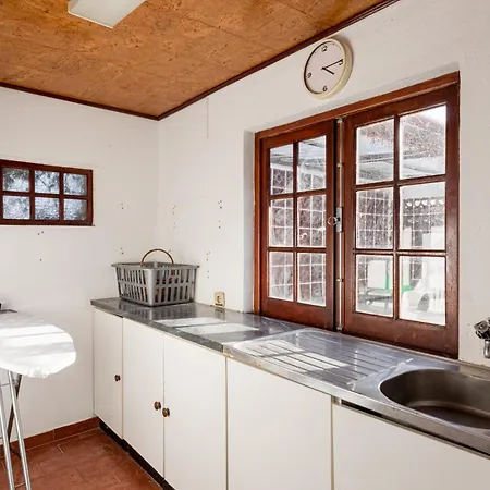 빌라 Charming 3 Bedroom House With Bbq And Terrace *