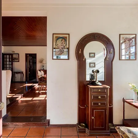 빌라 Charming 3 Bedroom House With Bbq And Terrace 콜라레스